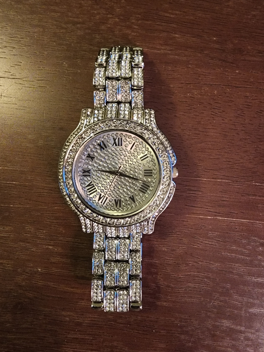 🍑NEW Silver Crystal Pavé Women's Watch